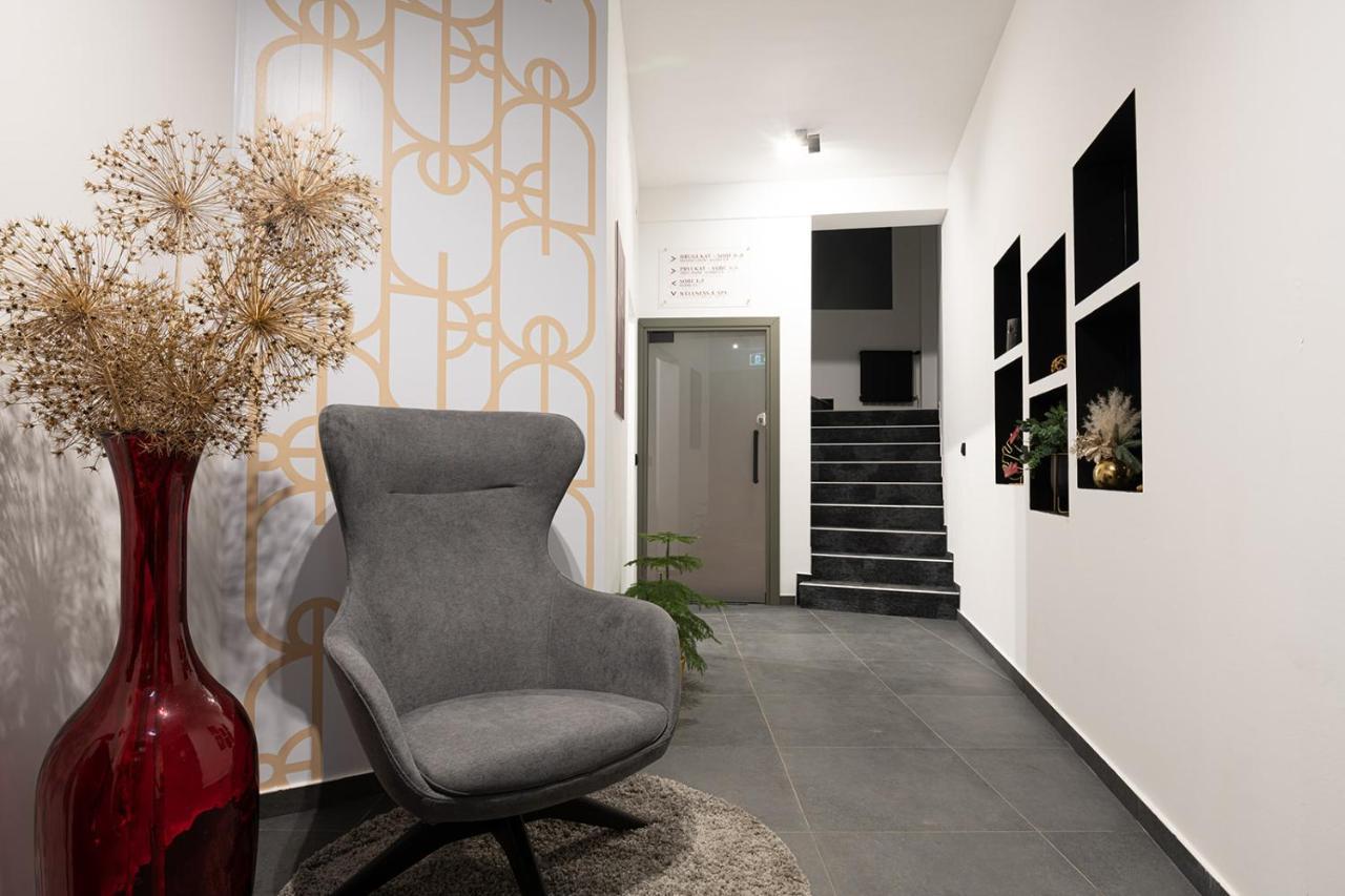 Savoy Residence Osijek Exterior foto